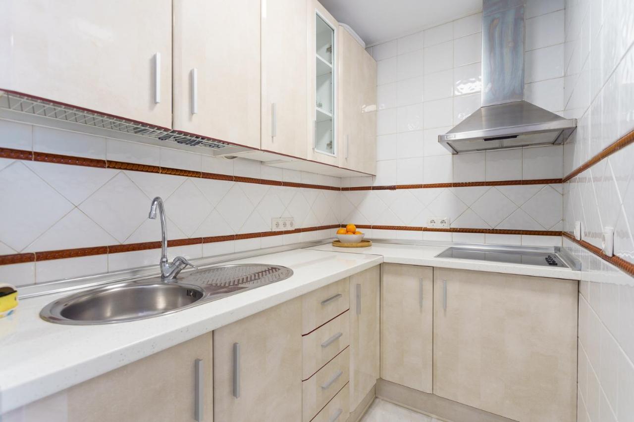 Malagasuite Carihuela Apartments 토레몰리노스 외부 사진